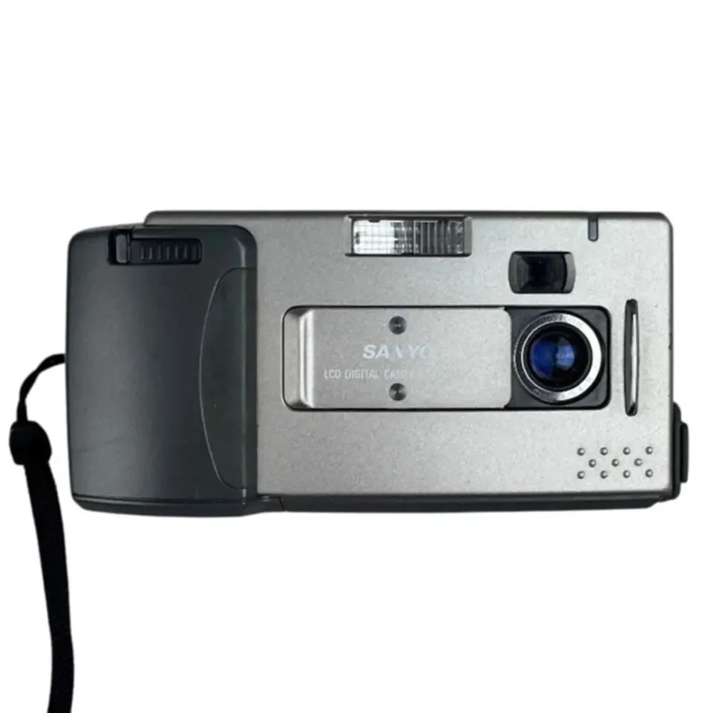 Sanyo VPC-G200 Vintage Digital Camera